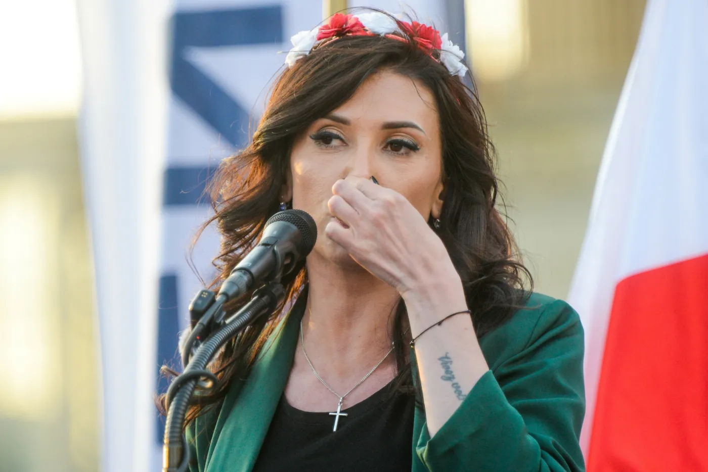 Zajączkowska-Hernik grozi deportacjami i zakazem wjazdu do Polski. Burza w Ukrainie po wpisie Europosłanki Konfederacji