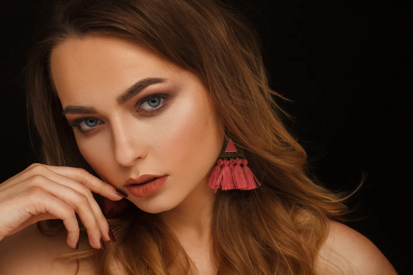 Nowy horoskop dzienny dla wszystkich znaków zodiaku na poniedziałek 9 lutego 2026 r. Baran, Byk, Bliźnięta, Rak, Lew, Panna, Waga, Skorpion, Strzelec, Koziorożec, Wodnik, Ryby