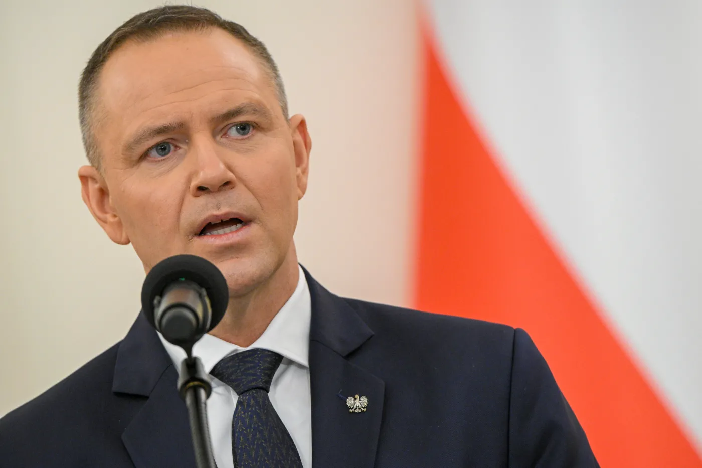 Prezydent Nawrocki zirytowany presją w sprawie SAFE. "Po co te nerwy?"