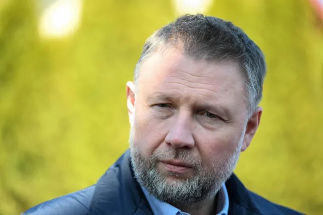 "Pieszczoch Putina". Kierwiński ostro o Orbanie i wizycie Nawrockiego na Węgrzech