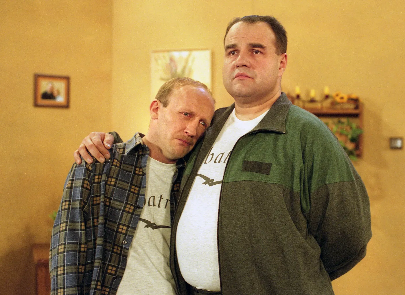 Sentymentalny QUIZ z polskich seriali lat 90. Ile z tych kultowych produkcji pamiętasz?