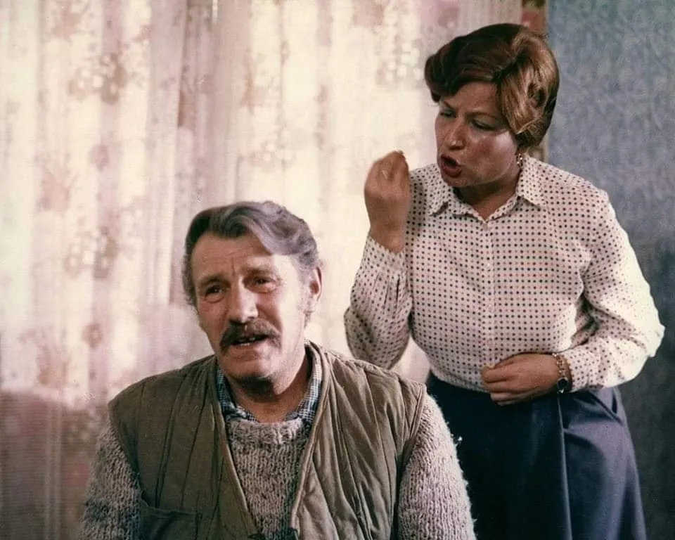 "Podłość ludzka nie zna granic!". QUIZ o filmie "Wyjście awaryjne". To jedna z uwielbianych polskich komedii