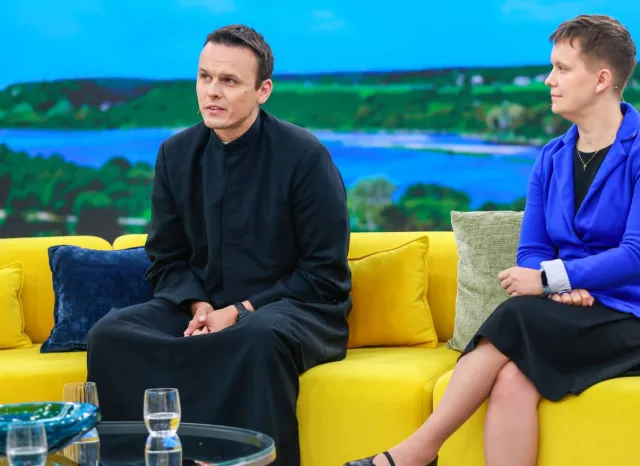 Znany ksiądz o koszyczkach wielkanocnych Polaków. "To nie jest miejsce na..."