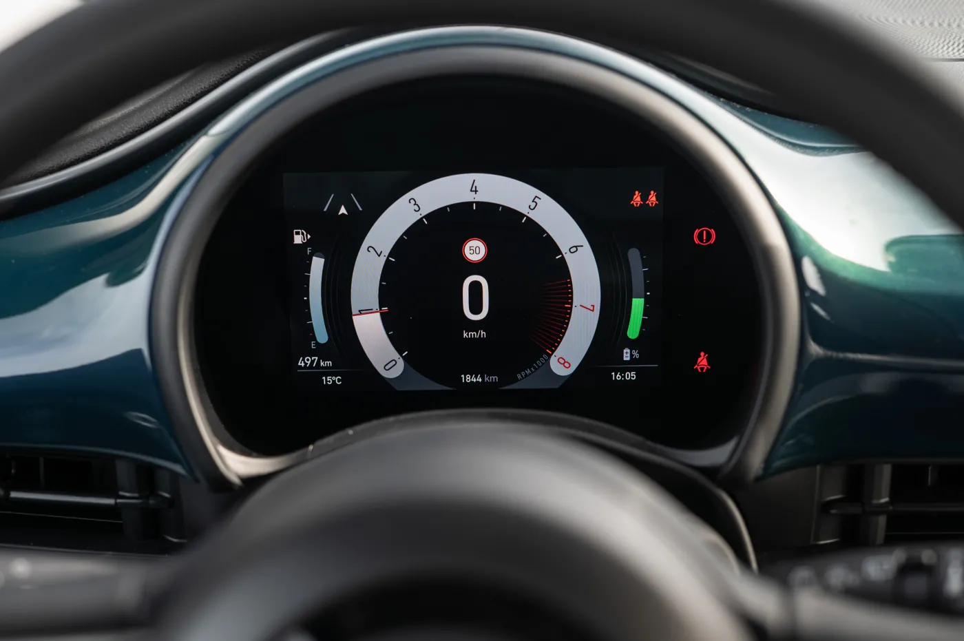 fiat-500-hybrid-39137445.jpg