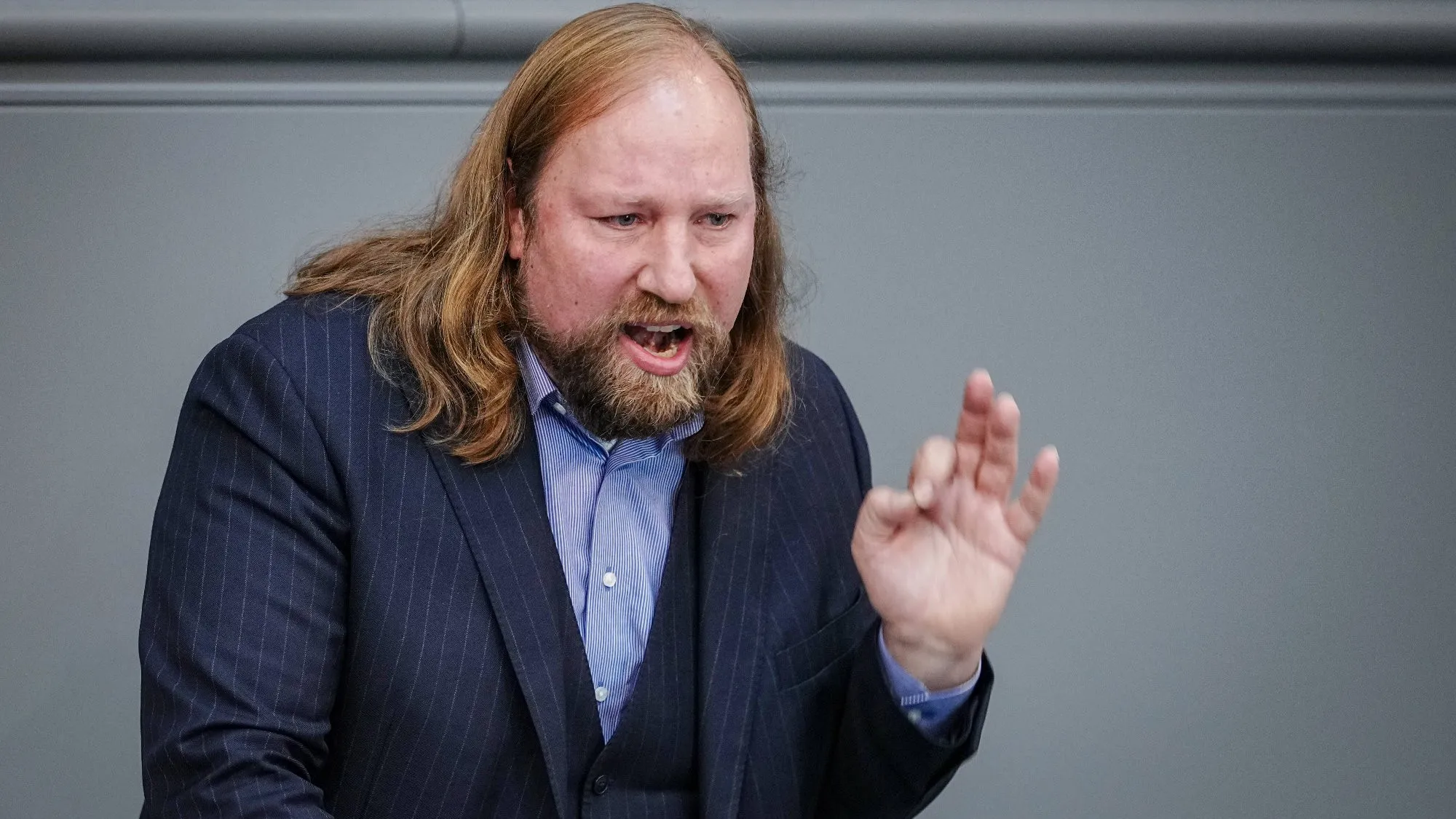 Niemiecki polityk nie ma wątpliwości. "Rozmowy nie powinny odbywać się bez premiera Tuska"
