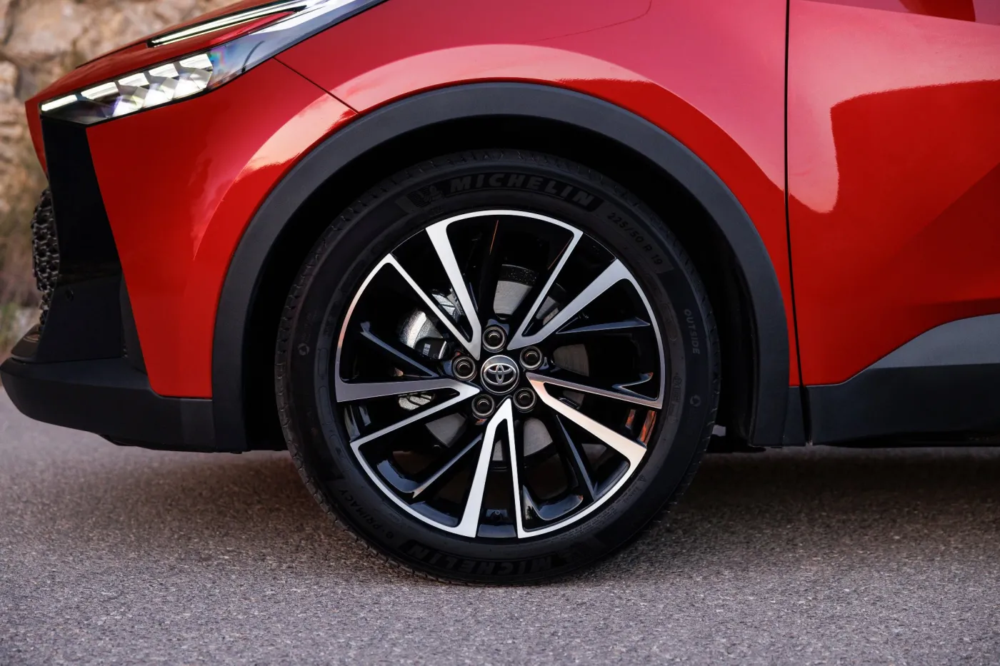 Nowa Toyota C-HR