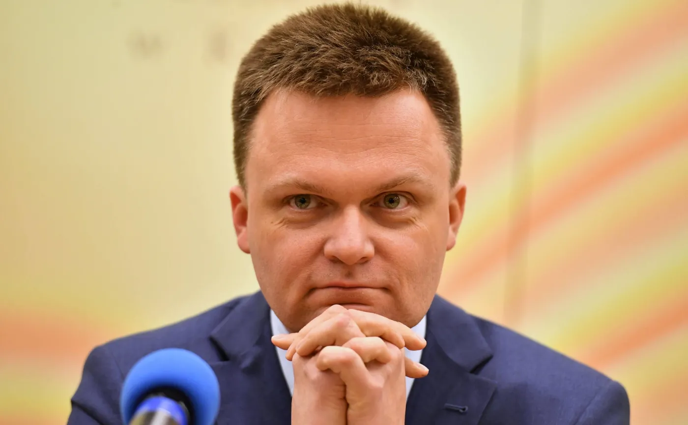 Ksiądz nie chciał udzielić Hołowni komunii. "Sumienie mi nie pozwala"