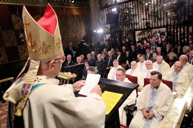 Pielgrzymka parlamentarzystów na Jasną Górę. " Jesteśmy świadkami prób odrzucenia Boga"