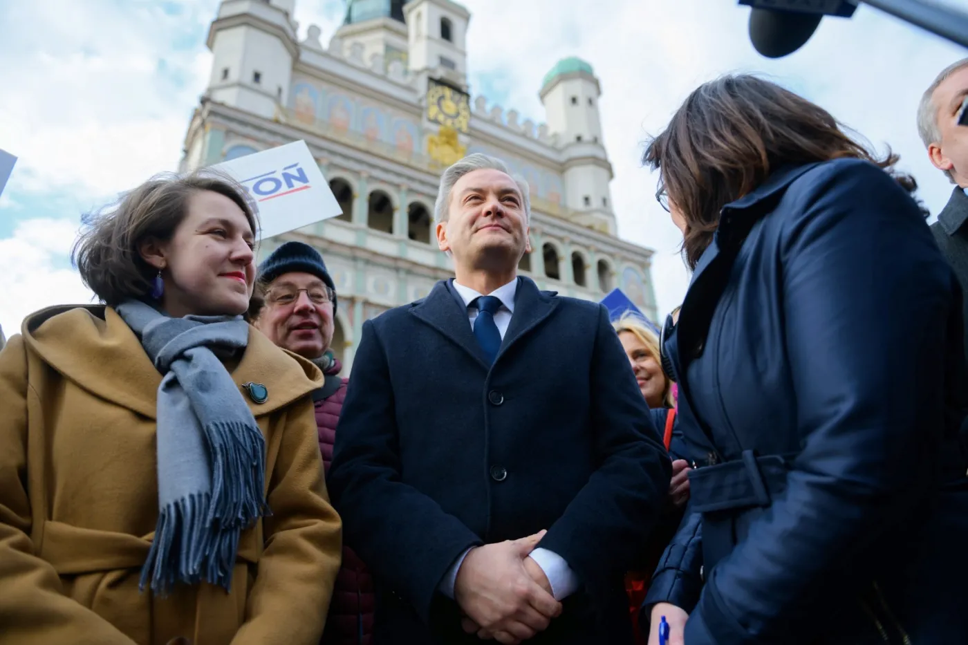 Ksiądz nazwał Biedronia "pedałem". "Polityka wkracza do Kościoła"