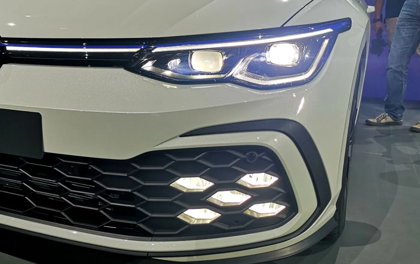 Volkswagen urodził NOWE trojaczki. Oto Golf GTE, Golf GTI i Golf GTD