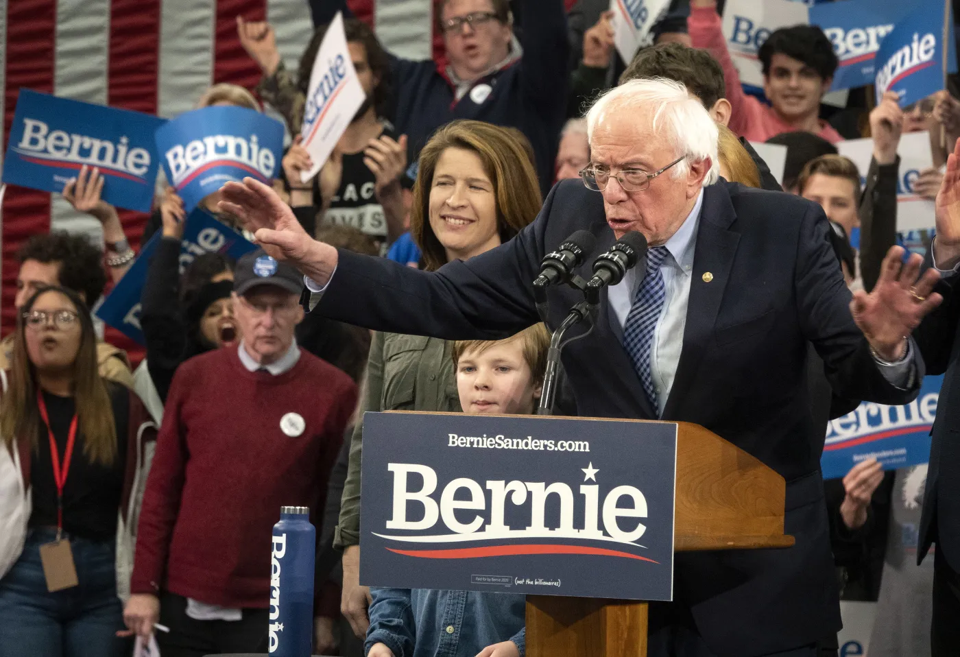 Sanders wygrał prawybory w New Hampshire. "To początek końca Trumpa"