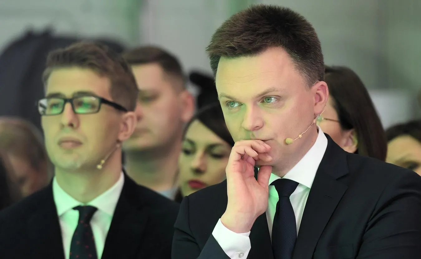 Hołownia: Kurski utrzymał kontrolę nad TVP. Prezydent został okiwany