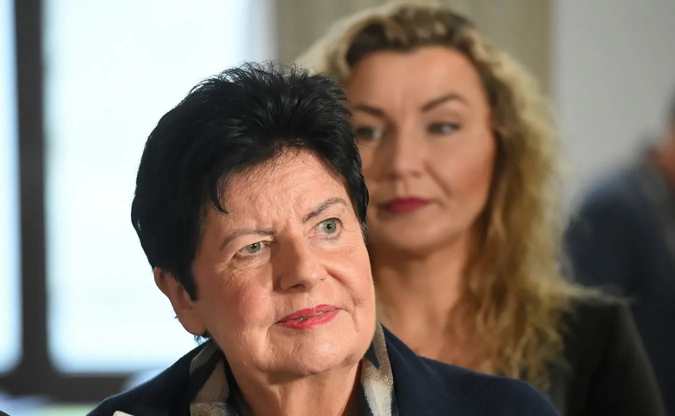 Joanna Senyszyn, Monika Pawłowska
