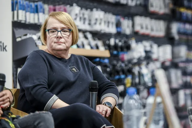 Łepkowska: Fascynujący byłby serial "Nowogrodzka House" o tym, jak działa Kaczyński [ROZMOWA]