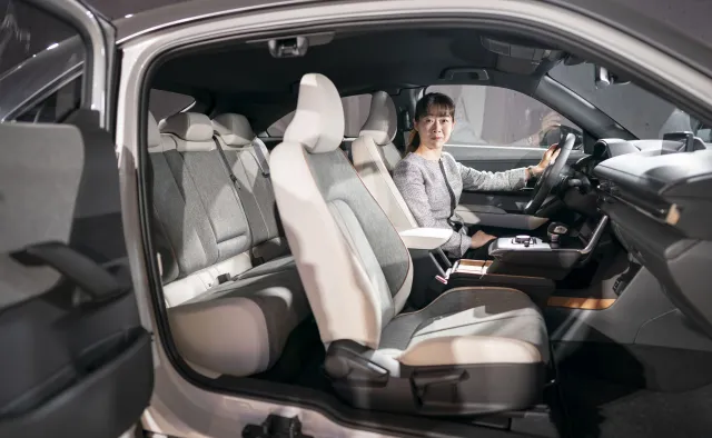 Mazda MX-30 taniej w Polsce. Ale Japończycy zaskakują nie tylko ceną