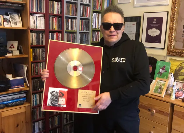 "Syn Miasta" Muńka Staszczyka złotą płytą