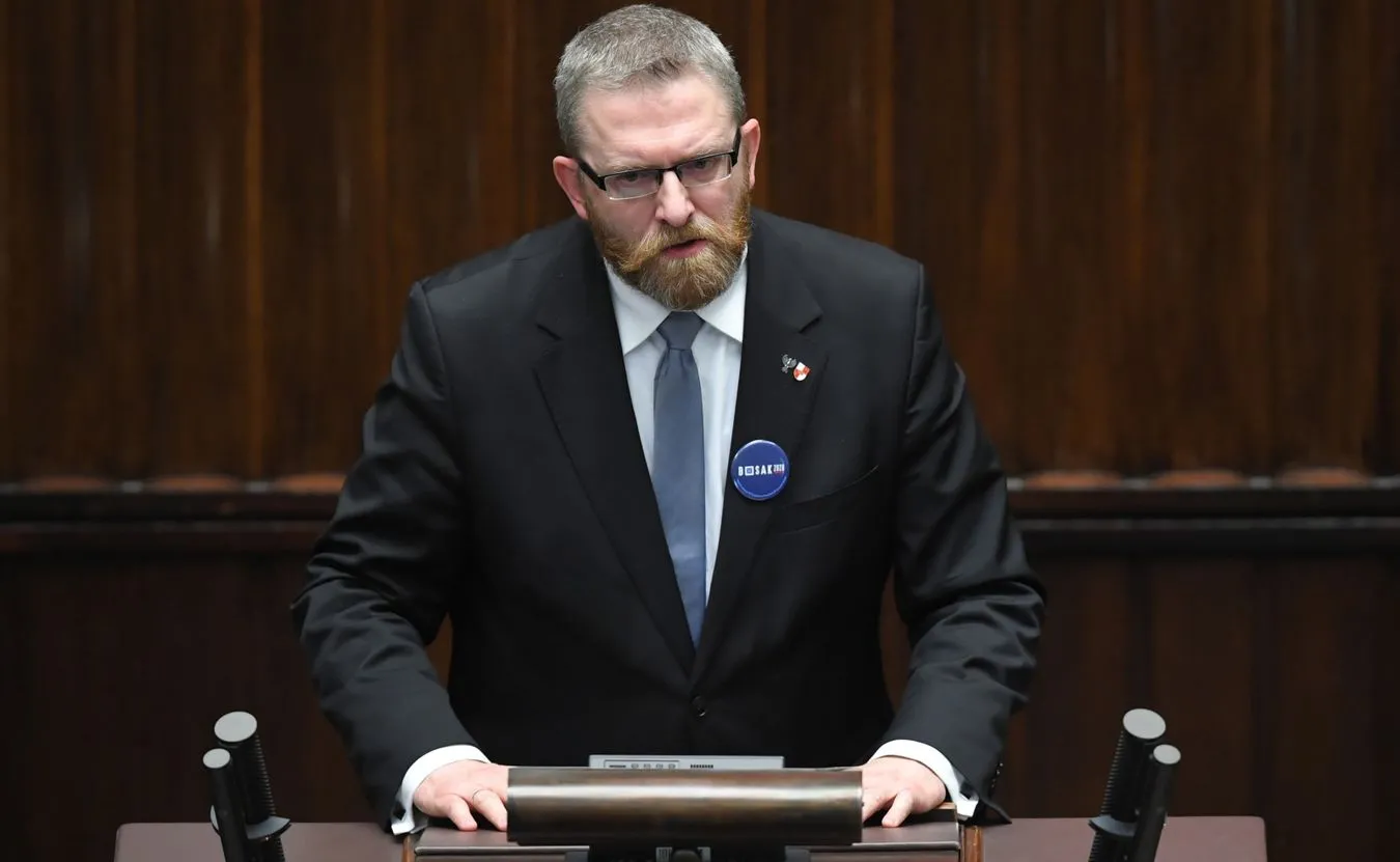 Braun zwrócił się do posłanek KO i Lewicy. Padły kontrowersyjne słowa [WIDEO]