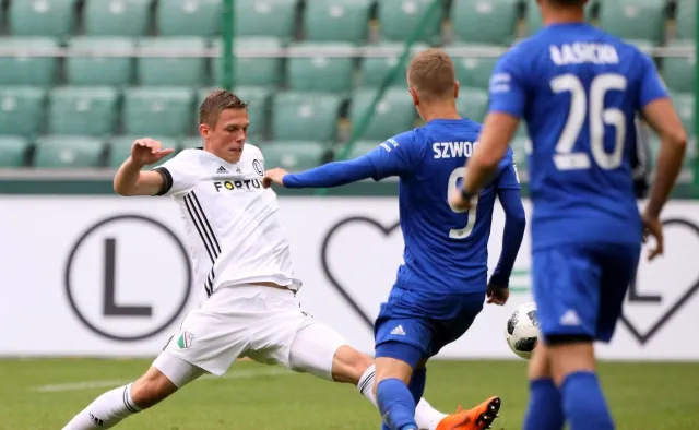 Legia przyciąga "prezydenckie" nazwiska. Dobry znak dla Szymona Hołowni
