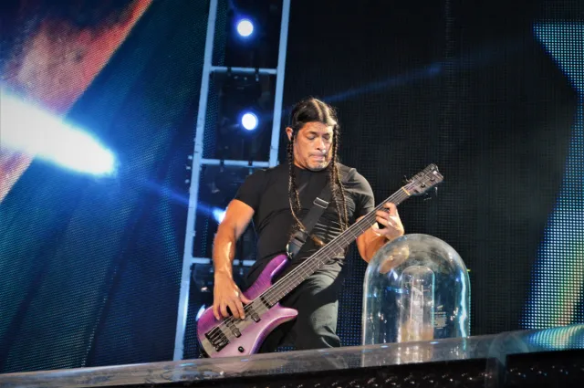 "Sen o Warszawie" Metalliki w wysokiej jakości na oficjalnym kanale grupy [WIDEO]