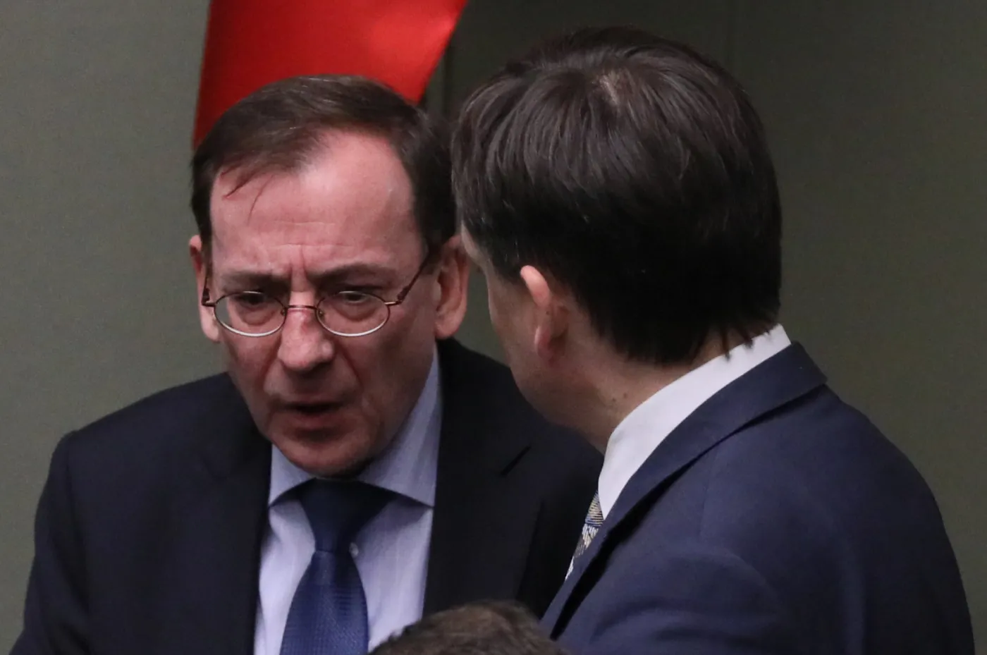 Szef służb przeciwko chińskim koncernom w 5G