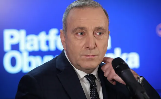 Koalicja Obywatelska może czuć się zagrożona. Lewica z coraz większym poparciem [SONDAŻ]