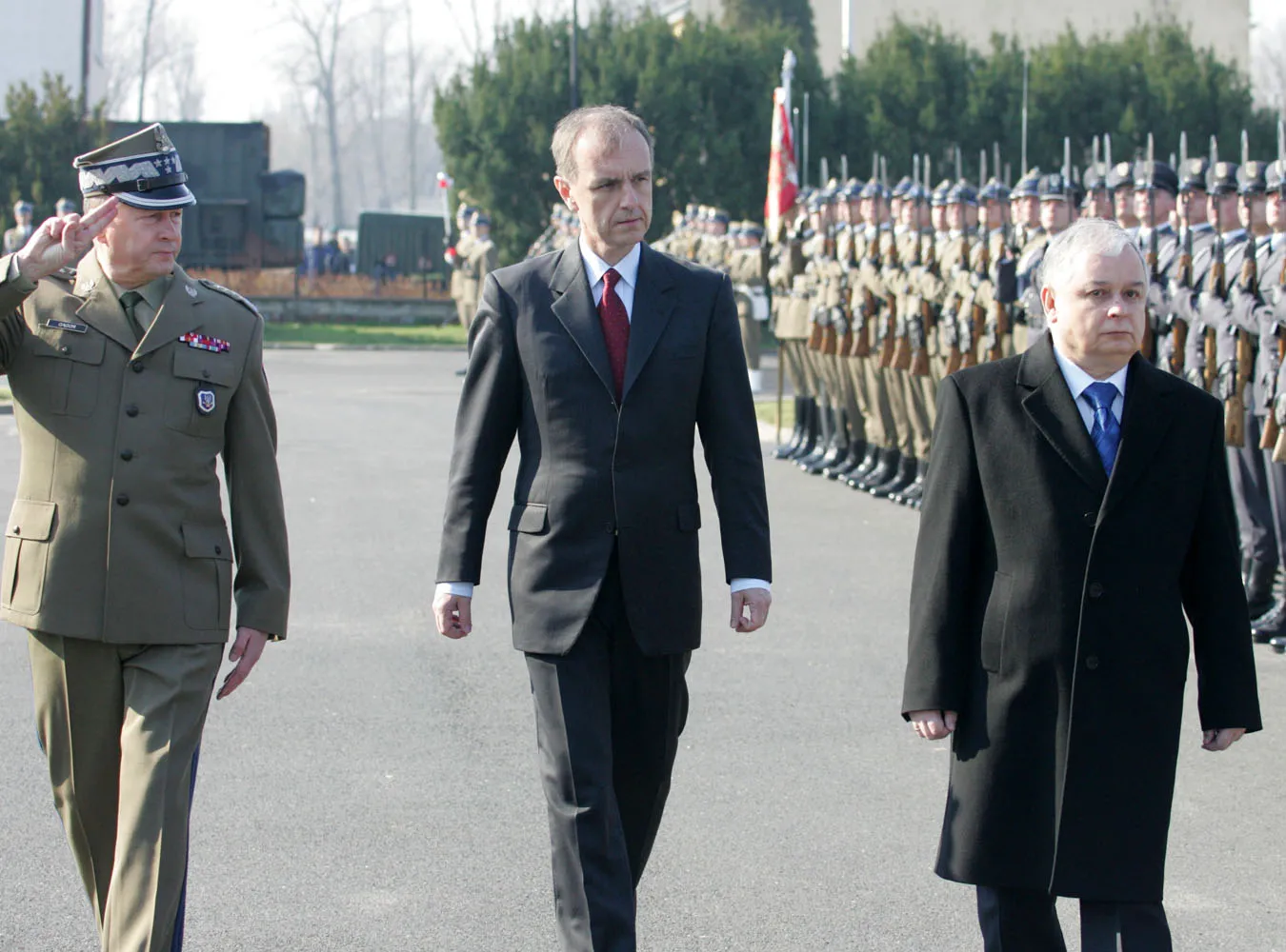 Prezydent nie zgadza się na nominacje MON na generałów