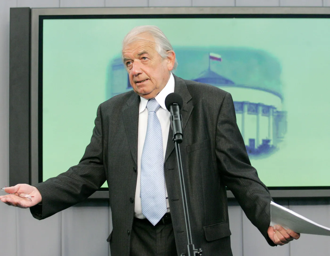 Religa Dr G. nie ma prawa leczyć