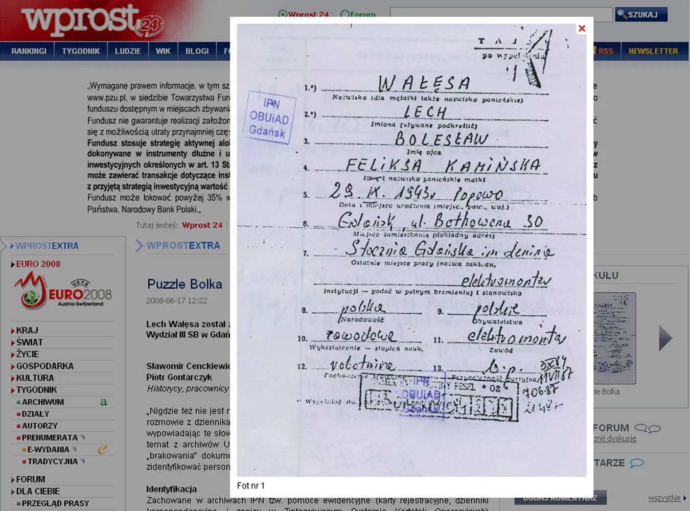 Opublikowane przez  quot;Wprost quot; akta z książki IPN o Wałęsie