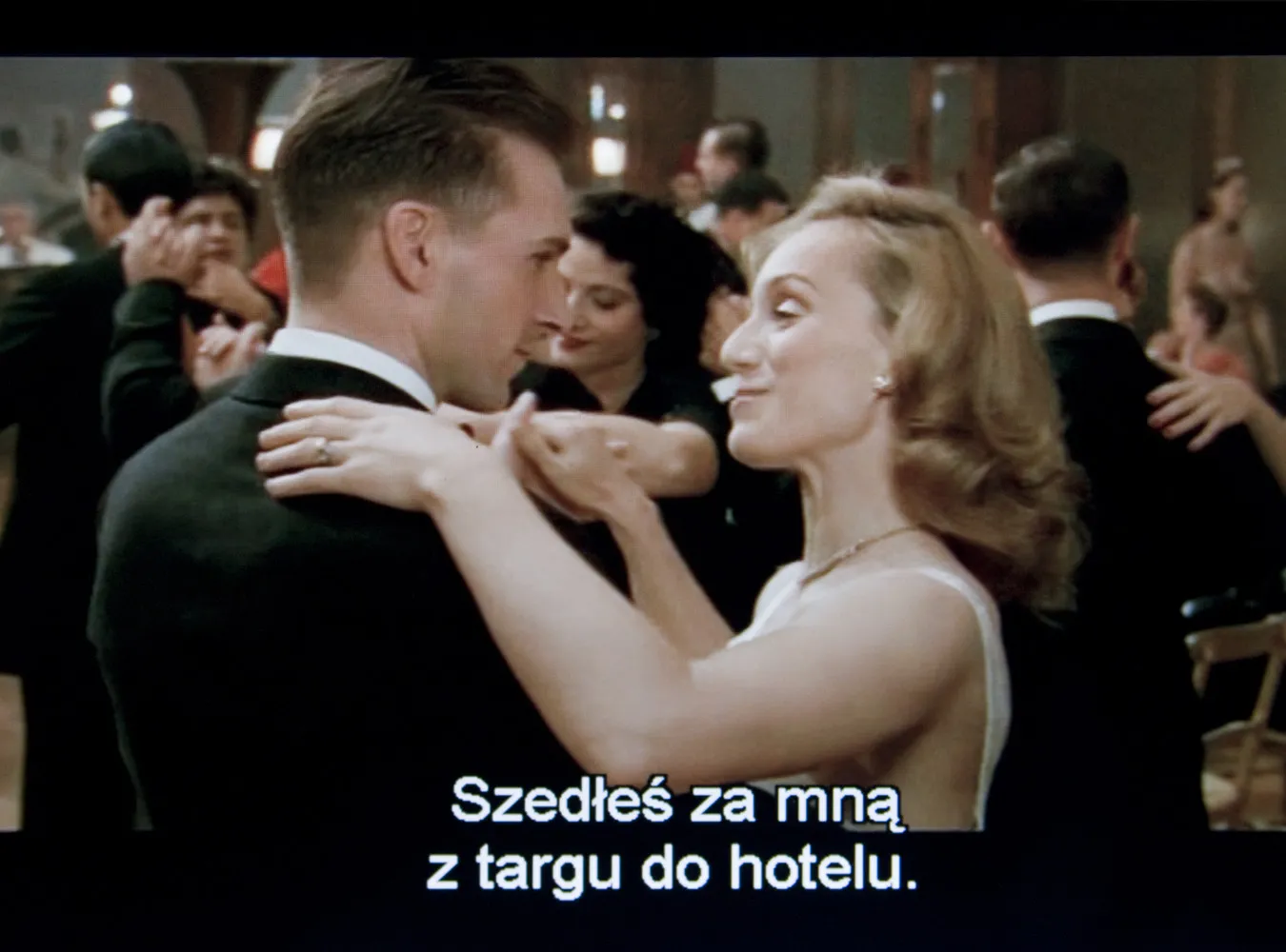 Napisy pod filmami to bierna nauka języka