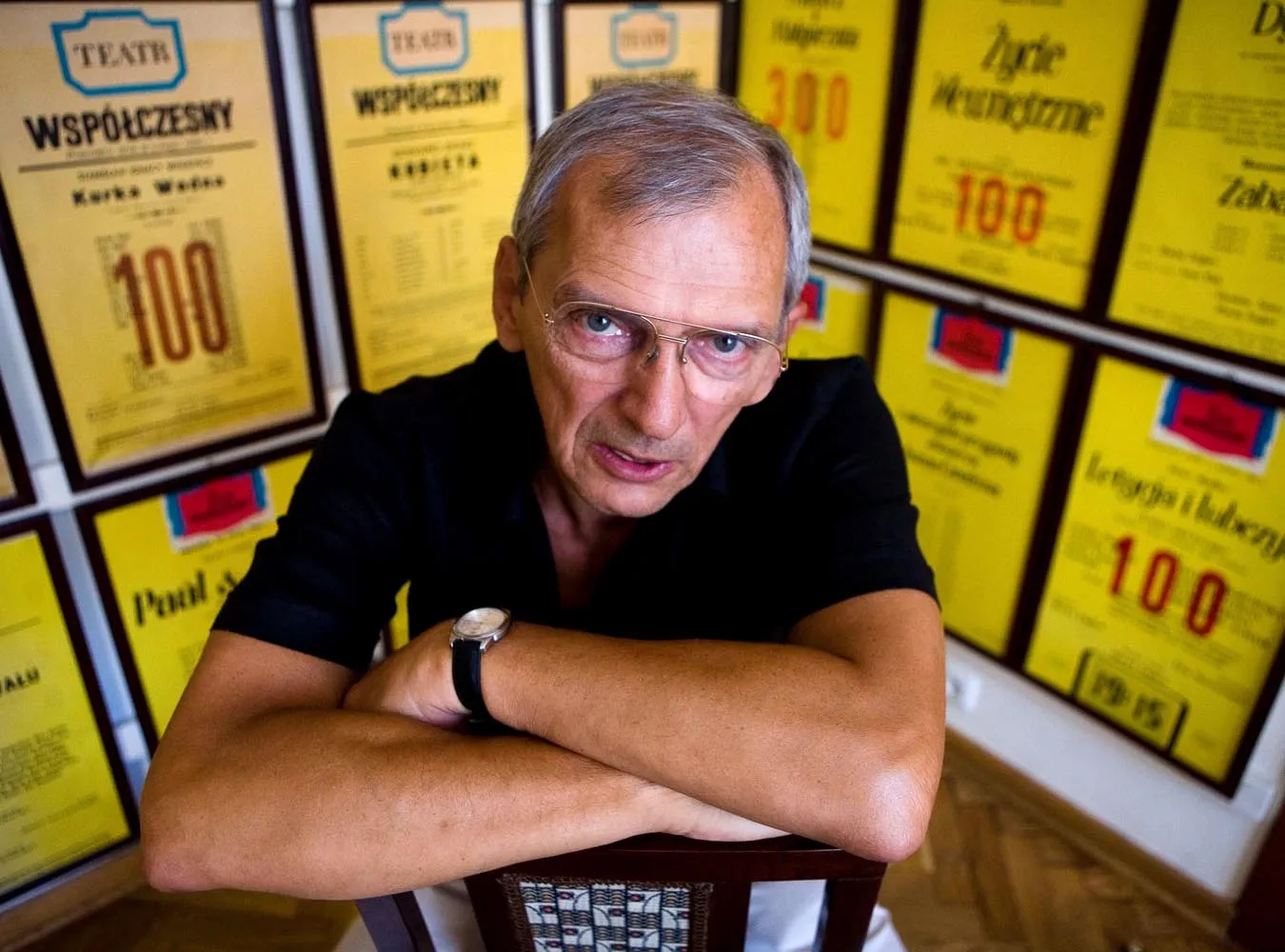 Teatr nie zmieni świata