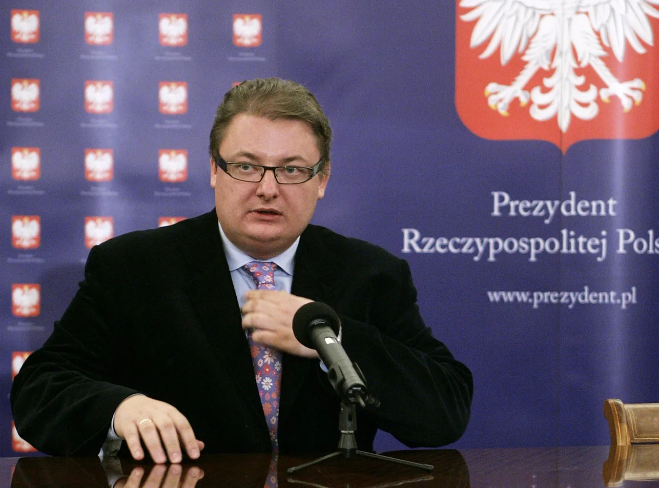 Prezydent jest zdrowy, bo ma siłę znosić ataki