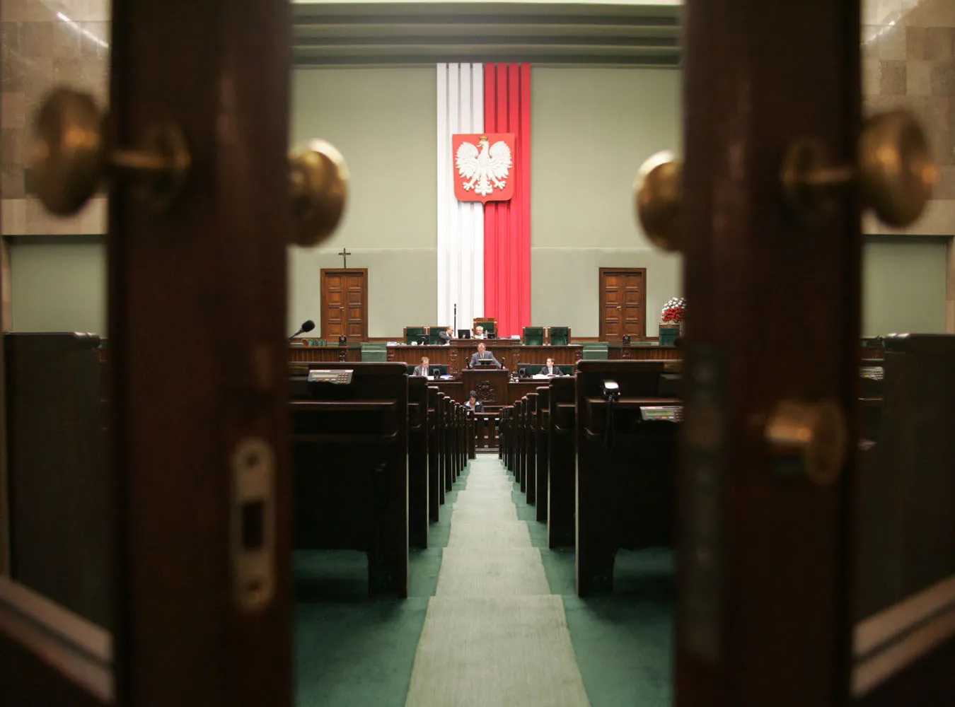 Partiom jeszcze nie odebrano dotacji