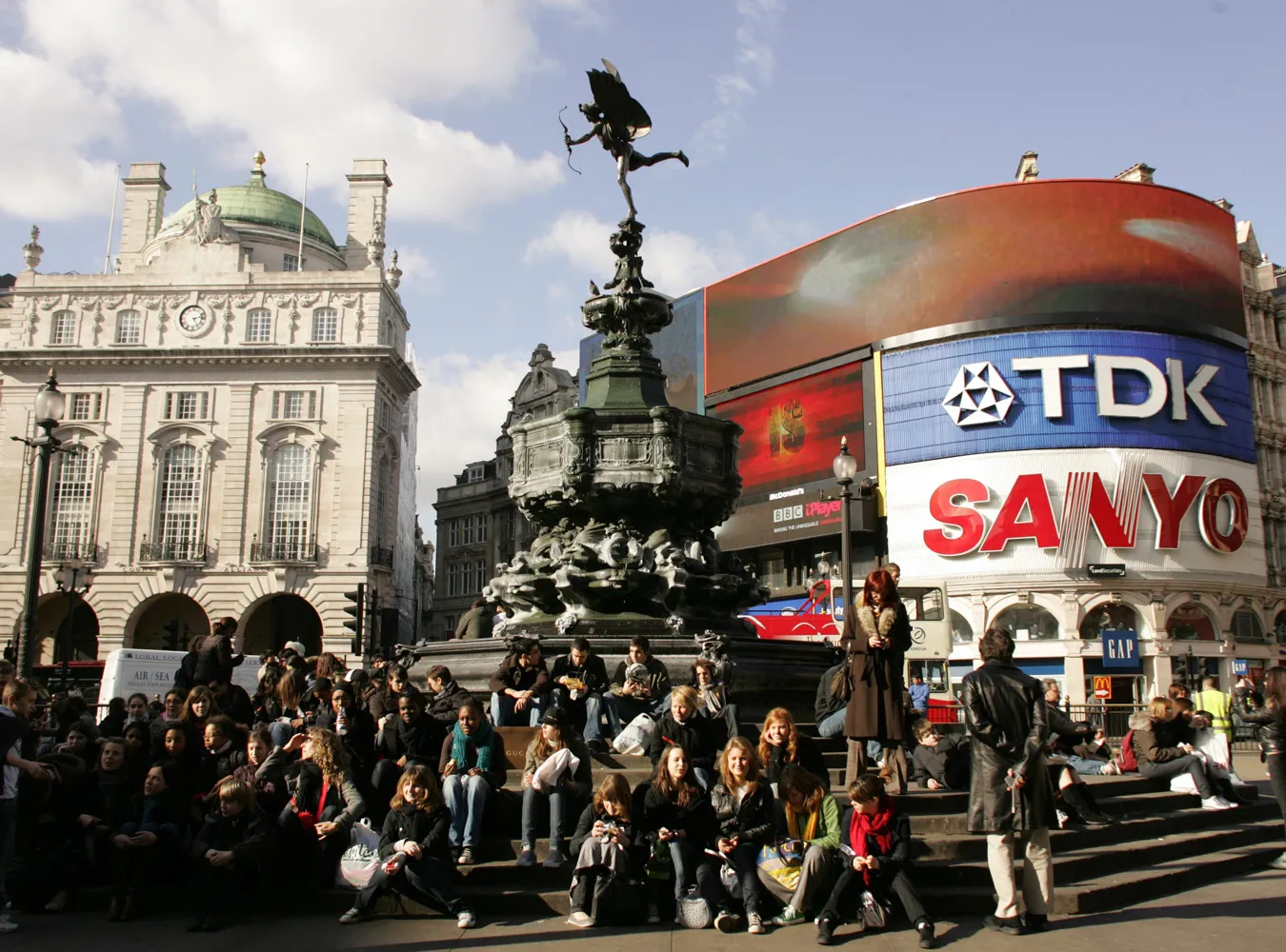 "Brytania musi kontrolować emigrację"