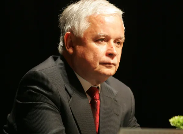 Prezydent mediatorem w sporze rząd-związki?