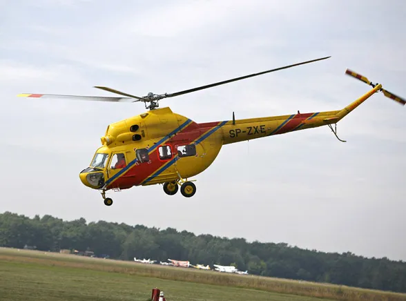 Samolot Tuska urwał drzwi śmigłowca