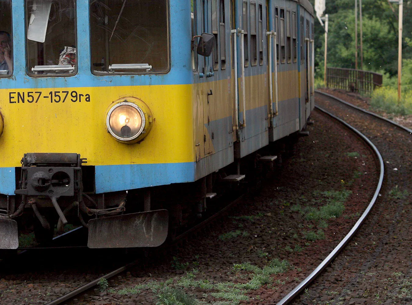 Uciekł z domu dziecka i rzucił się pod pociąg