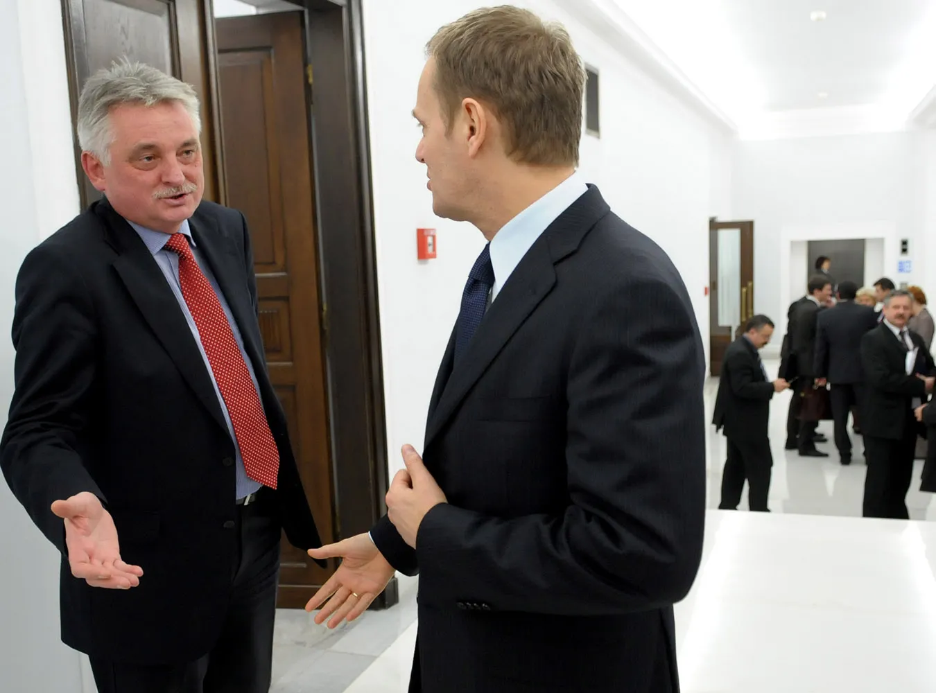 Tusk nie wiedział o powołaniu kuratora w PZPN