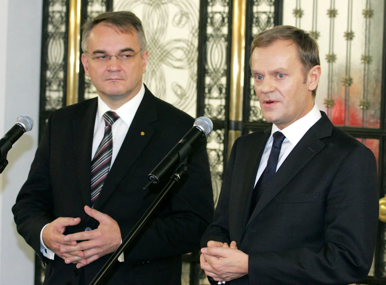 "PO chroni Farfała", "PSL jest sfrustrowane"