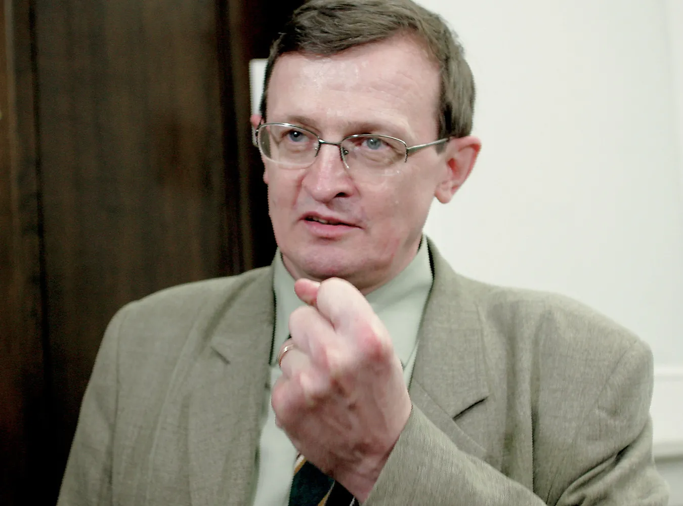 Poseł PiS staje w obronie bitych kobiet