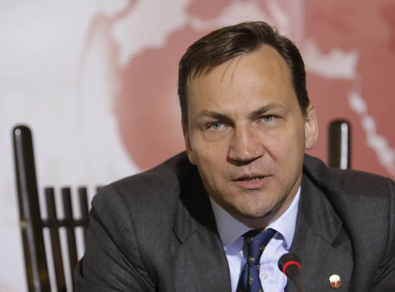 Sikorski widzi Macierewicza w Afganistanie