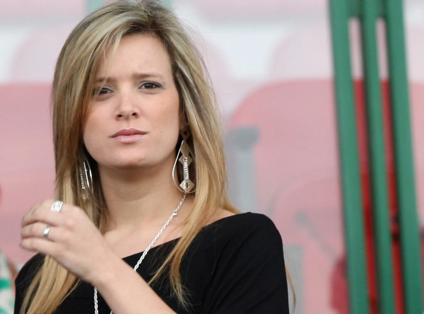Nową dziewczyną Rogera jest... Alyne