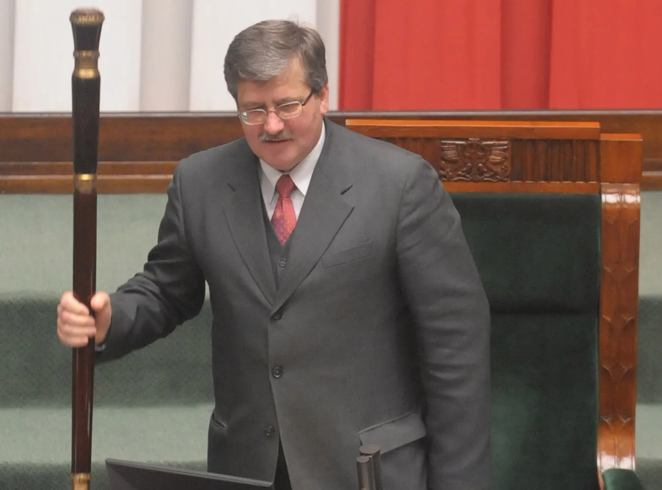 Marszałek Sejmu Bronisław Komorowski walczy z turystyką poselską