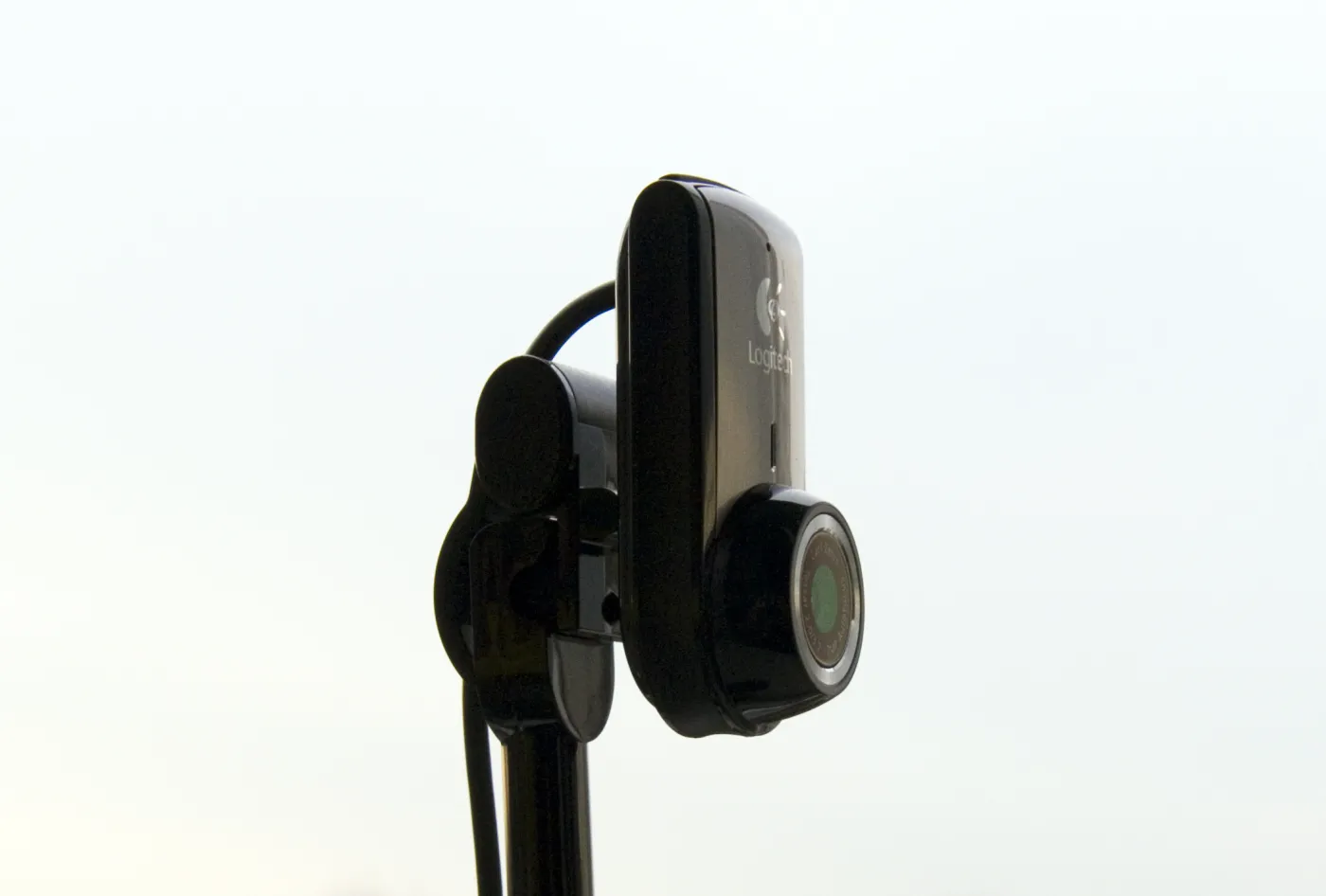 Kamera ostra jak brzytwa, droga jak ropa