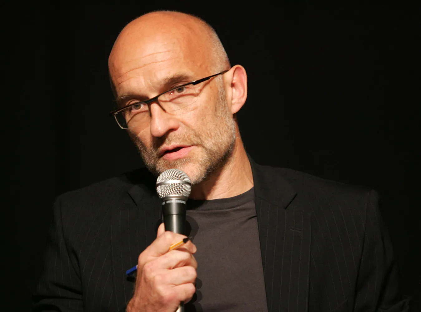 "Pacewiczowi prawda nie pasuje do tezy"