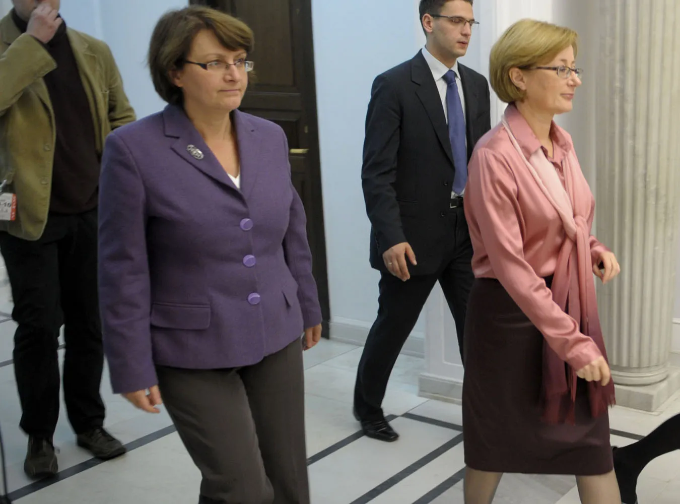 PiS rzuca do boju kobiety