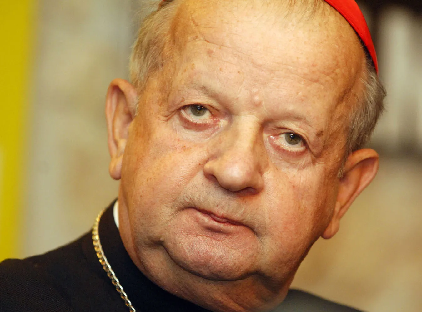 Kardynał Dziwisz dostanie Superwiktora