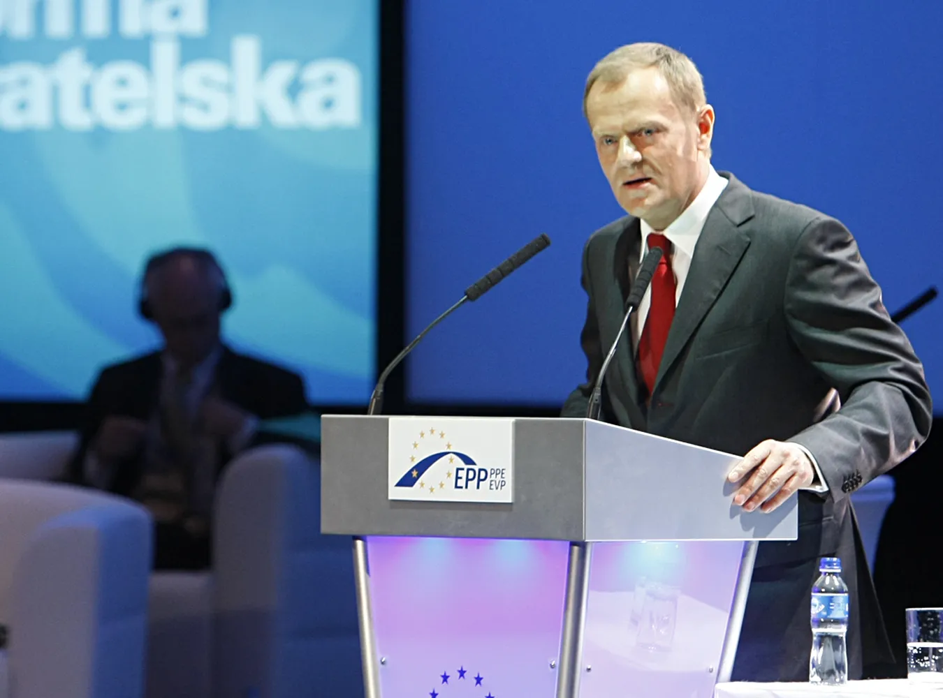 Prokuratura nie zajmie się finansami PO