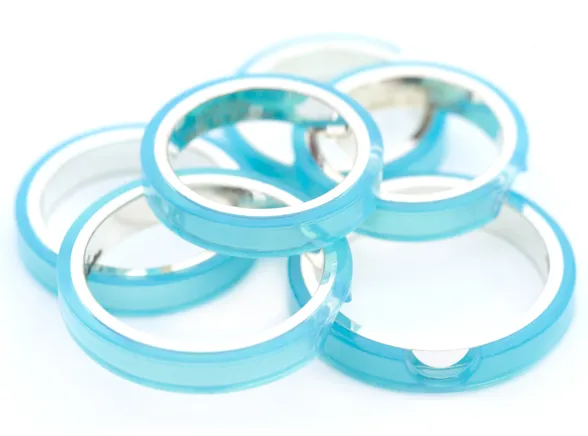 Poznaj singla po obrączce