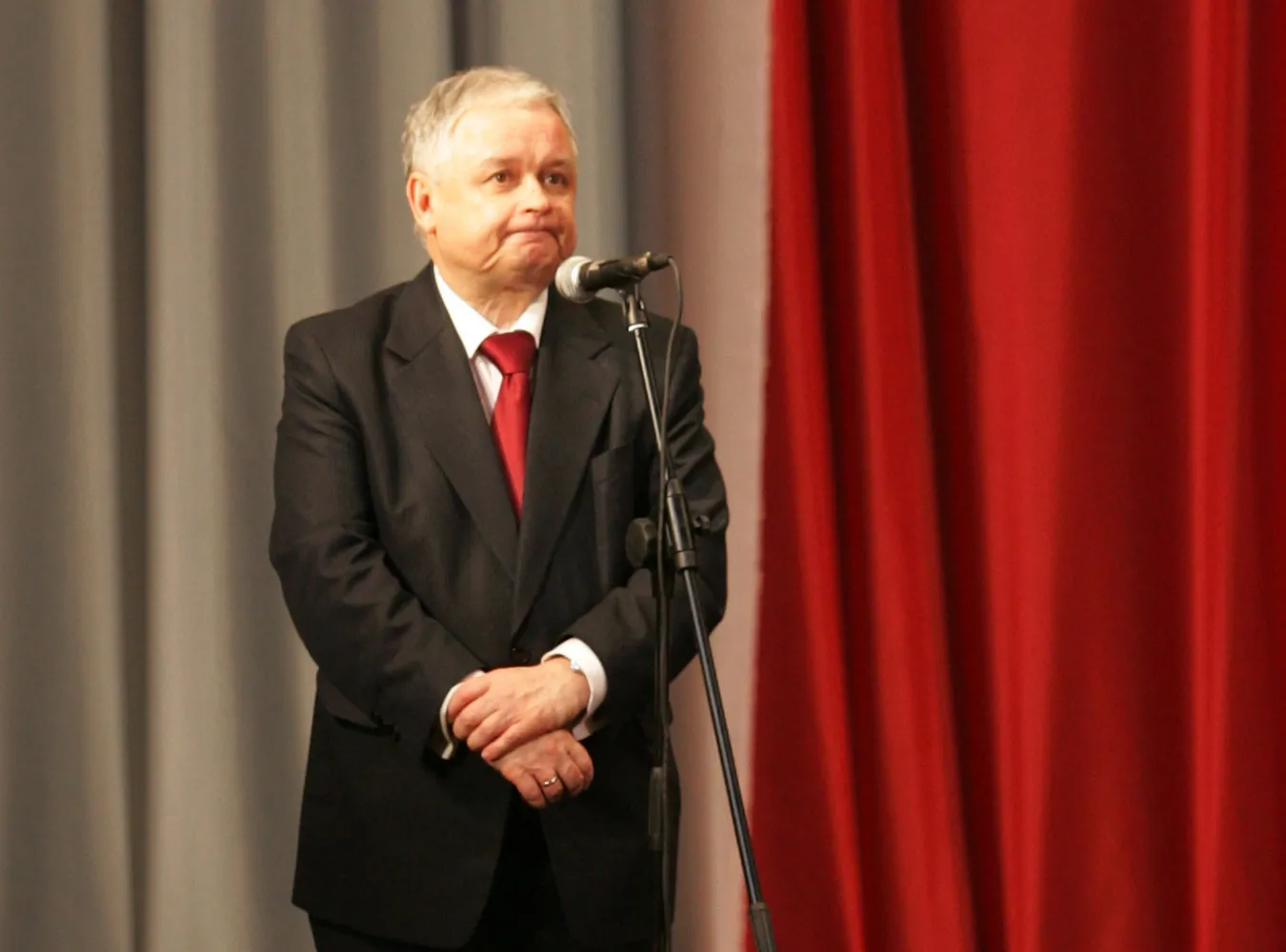 Prezydent zbiera złe oceny, a NBP dobre