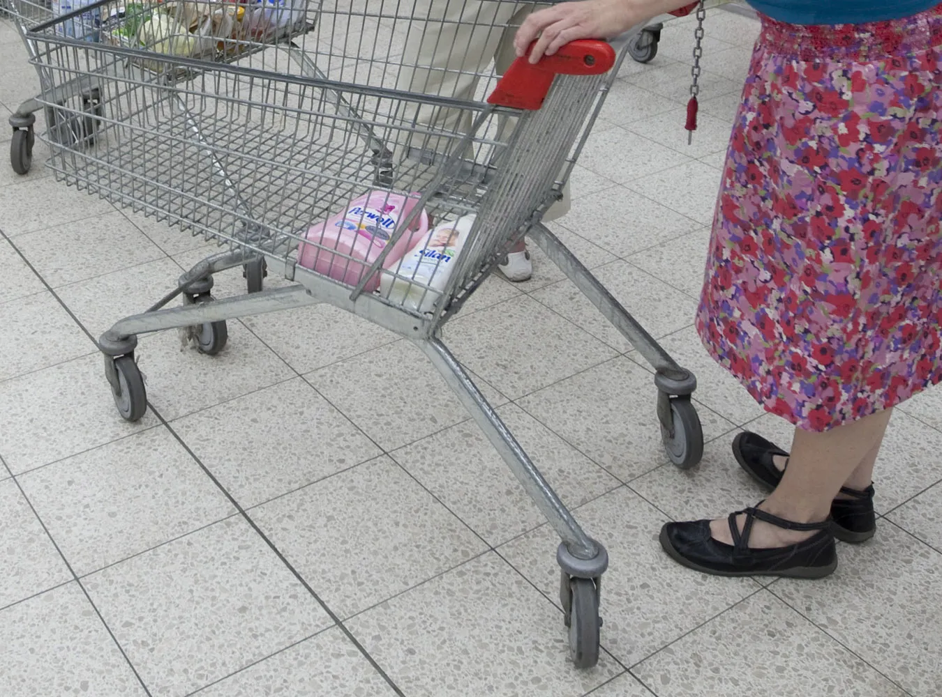 Kryzys? Rzucimy palenie, nie kupimy mydła